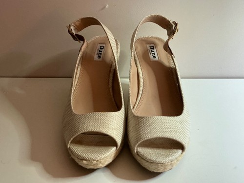 Dune cream canvas wedge